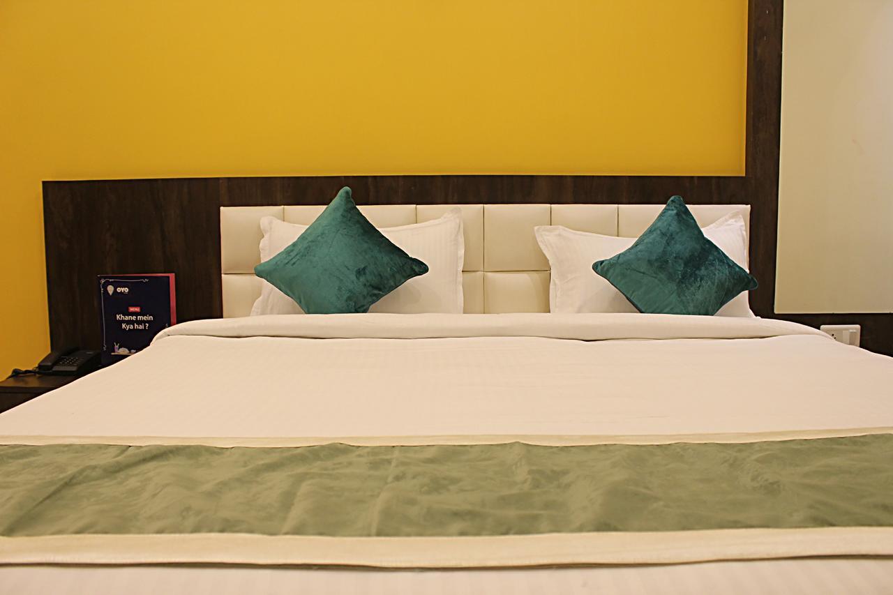 Hotel Ab Palace Jamshedpur Bagian luar foto