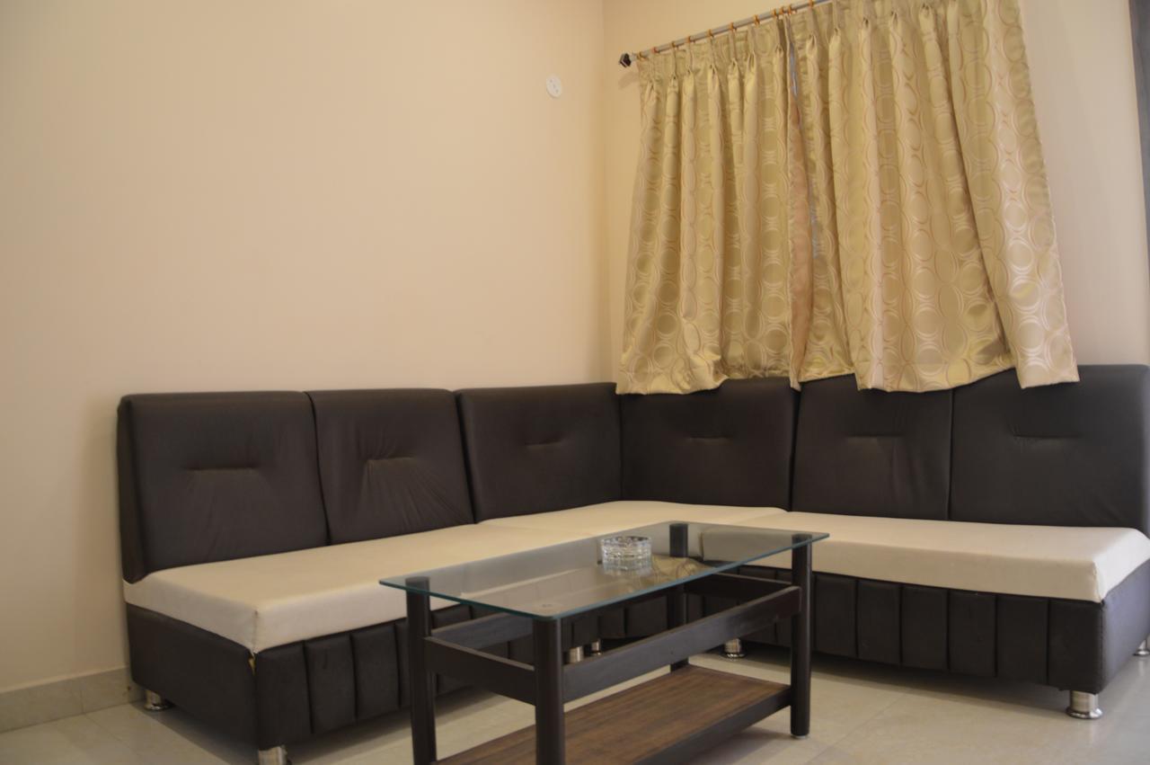 Hotel Ab Palace Jamshedpur Bagian luar foto